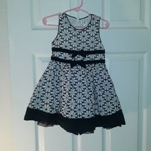 Nice Black and White Flowered Dress